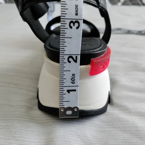 SOREL Women's size 9.5 Kinetic Wedge platform sandals - Picture 11 of 14